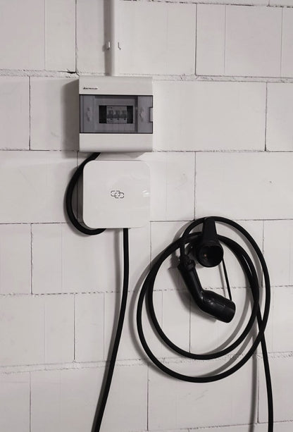 Wallbox EV Charger EV AMP-32 Nano White